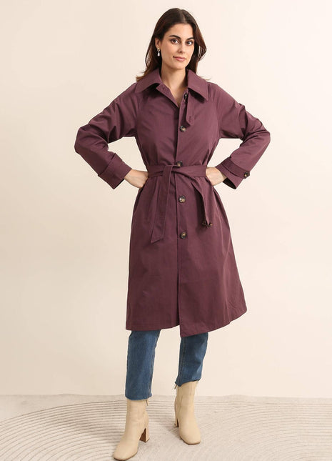 Gabardina larga con cuello camisero