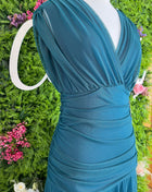 Vestido Petróleo