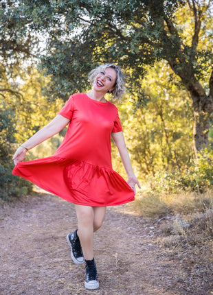 Vestido "Colorimetría" en Rojo Intenso – Edición Limitada